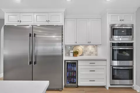 Kitchen - 158 E 1950 S, Orem, UT 84058 photo 11 of 11