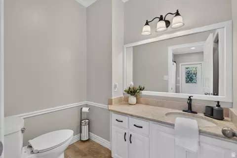 Bath - 158 E 1950 S, Orem, UT 84058 photo 1 of 11