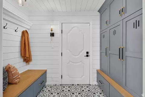 Entry Way - 158 E 1950 S, Orem, UT 84058 photo 5 of 7
