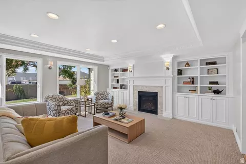 Living - 158 E 1950 S, Orem, UT 84058 photo 11 of 15