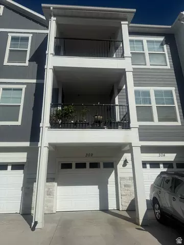 938 W Coral Charm Way N #302, Saratoga Springs, UT 84045