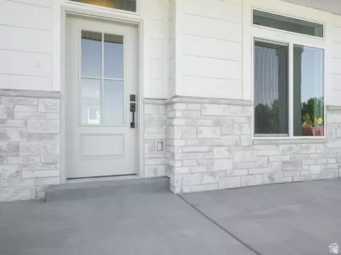 1967 W 9350 S, West Jordan, UT 84088