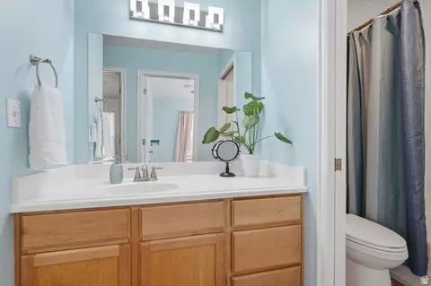 Bath - 371 E 760 N, Orem, UT 84097 photo 3 of 3