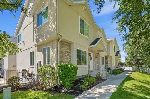Exterior - 371 E 760 N, Orem, UT 84097 photo 3 of 6