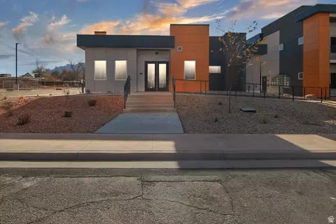 Exterior - 238 S 400 E, Moab, UT 84532 photo 1 of 4
