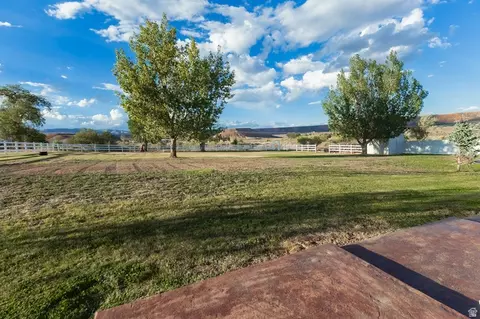 Exterior - 9704 N 8500 E, Tridell, UT 84076 photo 19 of 28