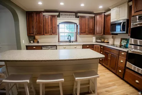 Kitchen - 9704 N 8500 E, Tridell, UT 84076 photo 9 of 13