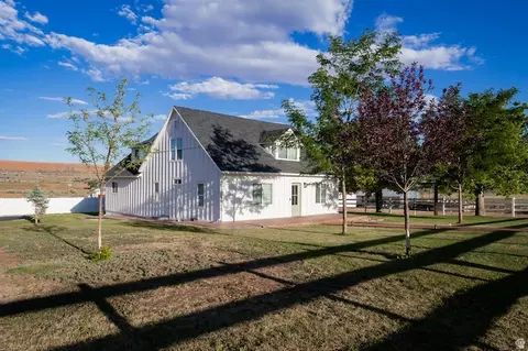 Exterior - 9704 N 8500 E, Tridell, UT 84076 photo 4 of 28