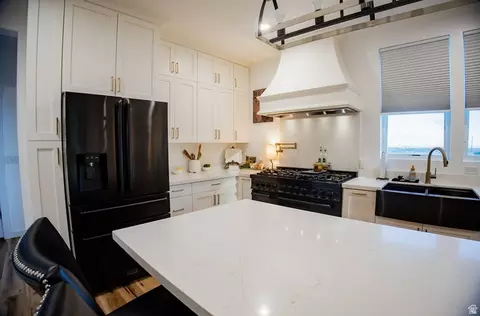 Kitchen - 9704 N 8500 E, Tridell, UT 84076 photo 5 of 13