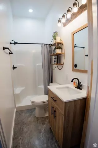 Bath - 9704 N 8500 E, Tridell, UT 84076 photo 11 of 11
