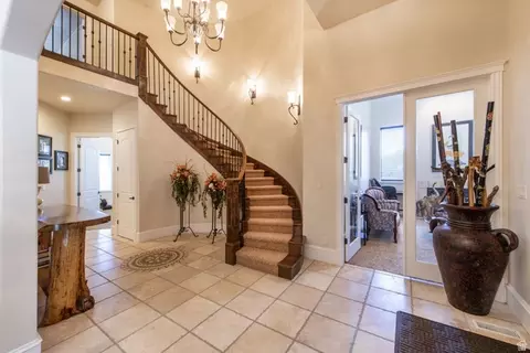 Entry Way - 1776 S Temple Ct E, Bountiful, UT 84010 photo 1 of 5