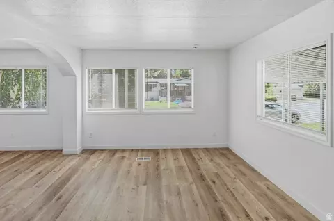 975 E 6600 S #7, Uintah, UT 84405 photo 16