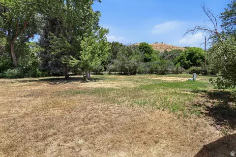 975 E 6600 S #7, Uintah, UT 84405 photo 7