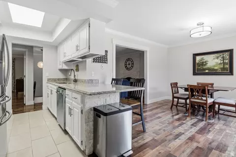 Kitchen - 2424 E 4430 S, Holladay, UT 84124 photo 2 of 2