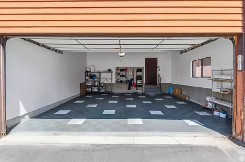 Exterior - 2424 E 4430 S, Holladay, UT 84124 photo 3 of 5