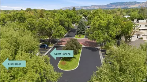 Exterior - 5647 S Park Pl E, Holladay, UT 84121 photo 7 of 7