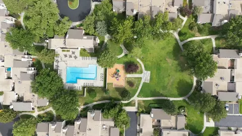 View/Area - 5647 S Park Pl E, Holladay, UT 84121 photo 1 of 6