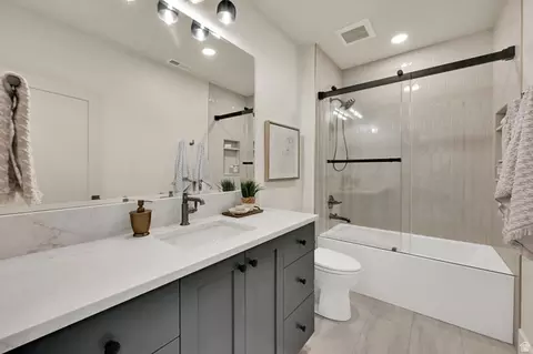 Bath - 571 S 840 W, Orem, UT 84057 photo 5 of 5