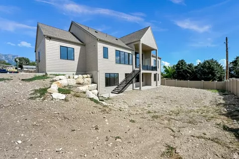 Exterior - 571 S 840 W, Orem, UT 84057 photo 2 of 2