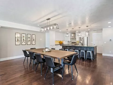 Dining - 19 E 1500 S, Bountiful, UT 84010 photo 2 of 2