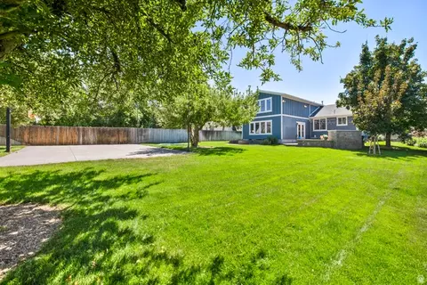 Exterior - 19 E 1500 S, Bountiful, UT 84010 photo 9 of 10
