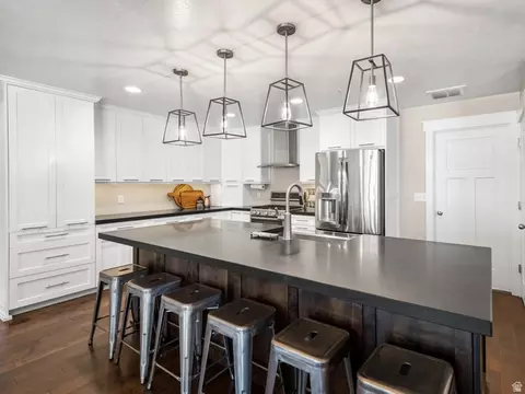 Kitchen - 19 E 1500 S, Bountiful, UT 84010 photo 2 of 4
