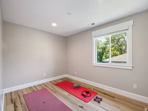 Bedroom - 19 E 1500 S, Bountiful, UT 84010 photo 3 of 6