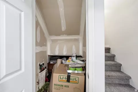 Entry Way - 2951 E Ash Pt N, Eagle Mountain, UT 84005 photo 1 of 1