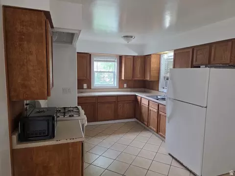 3360 Porter Ave, Ogden, UT 84403 photo 4