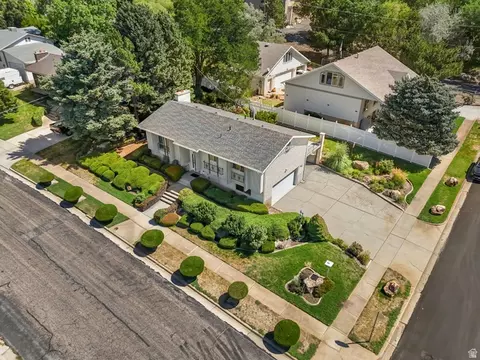 View/Area - 1106 E 425 N, Ogden, UT 84404 photo 2 of 5