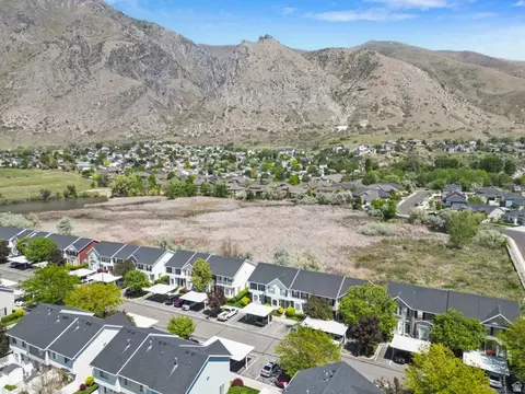 View/Area - 732 N 200 E, Springville, UT 84663 photo 6 of 8