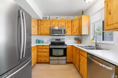 Kitchen - 732 N 200 E, Springville, UT 84663 photo 1 of 3
