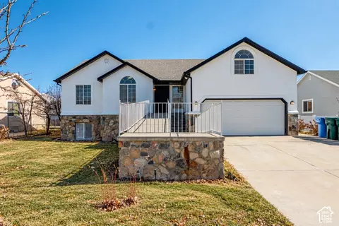 12467 Laurel Chase Dr, Riverton, UT 84065