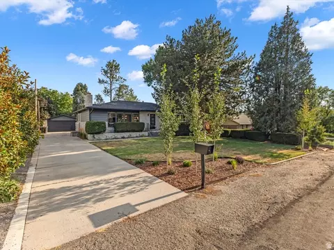 Exterior - 1550 E Treeview Dr S, Millcreek, UT 84124 photo 5 of 16