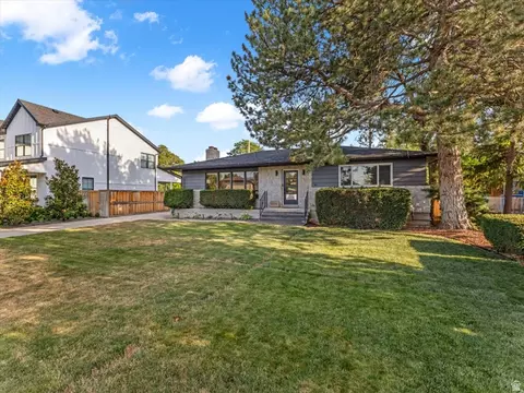 Exterior - 1550 E Treeview Dr S, Millcreek, UT 84124 photo 3 of 16