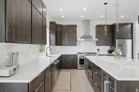Kitchen - 1445 E Rodeo Dr, Alpine, UT 84004 photo 3 of 5