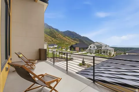 Exterior - 1445 E Rodeo Dr, Alpine, UT 84004 photo 4 of 18