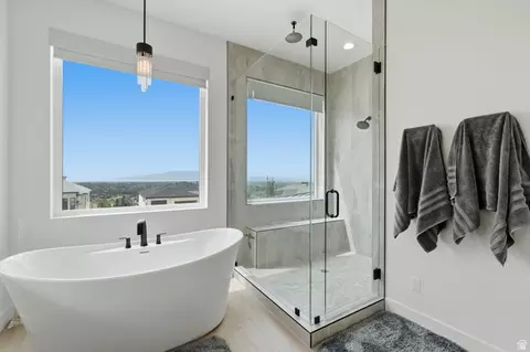 Bath - 1445 E Rodeo Dr, Alpine, UT 84004 photo 4 of 6