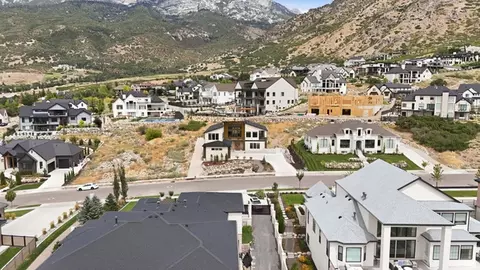 View/Area - 1445 E Rodeo Dr, Alpine, UT 84004 photo 2 of 9