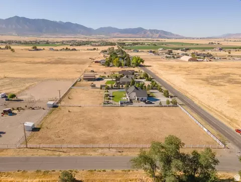 4798 N Droubay Rd, Erda, UT 84074 photo 6