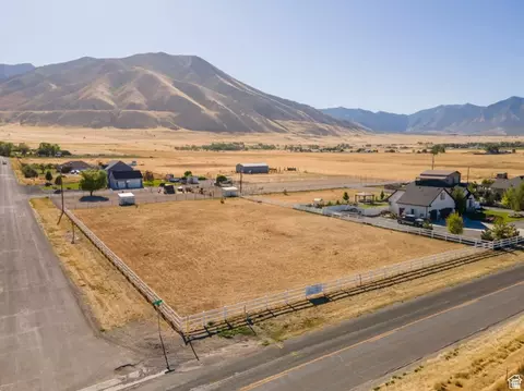 4798 N Droubay Rd, Erda, UT 84074 photo 3