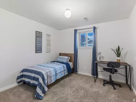 Bedroom - 1489 E Verde Cir S, Sandy, UT 84093 photo 5 of 5