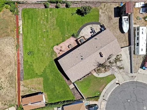 View/Area - 1489 E Verde Cir S, Sandy, UT 84093 photo 2 of 5