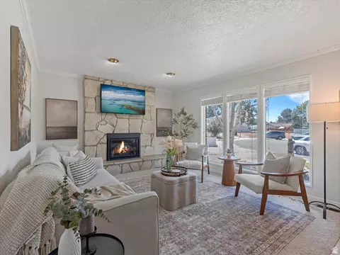 Living - 1489 E Verde Cir S, Sandy, UT 84093 photo 3 of 6