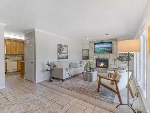 Living - 1489 E Verde Cir S, Sandy, UT 84093 photo 4 of 6