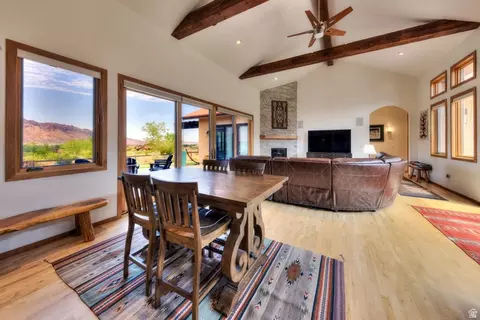 Dining - 4251 E Lipizzan Jump, Moab, UT 84532 photo 1 of 2