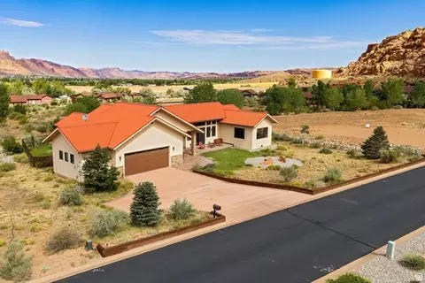 View/Area - 4251 E Lipizzan Jump, Moab, UT 84532 photo 2 of 4