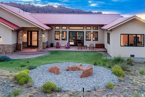 Exterior - 4251 E Lipizzan Jump, Moab, UT 84532 photo 10 of 13