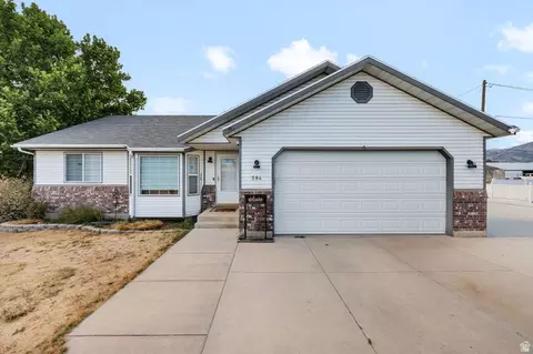 584 W 300 N, Hyrum, UT 84319