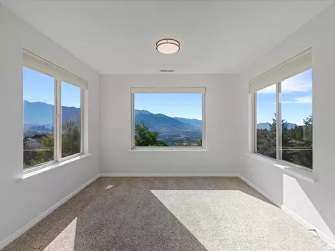 Bedroom - 2138 Eagle Crest Dr, Draper, UT 84020 photo 2 of 8